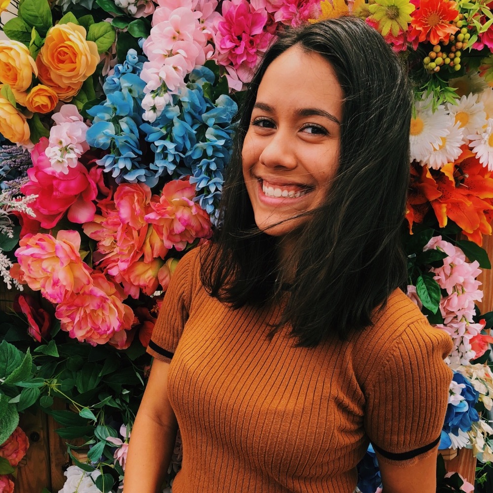 Meet your Posher, Nicole